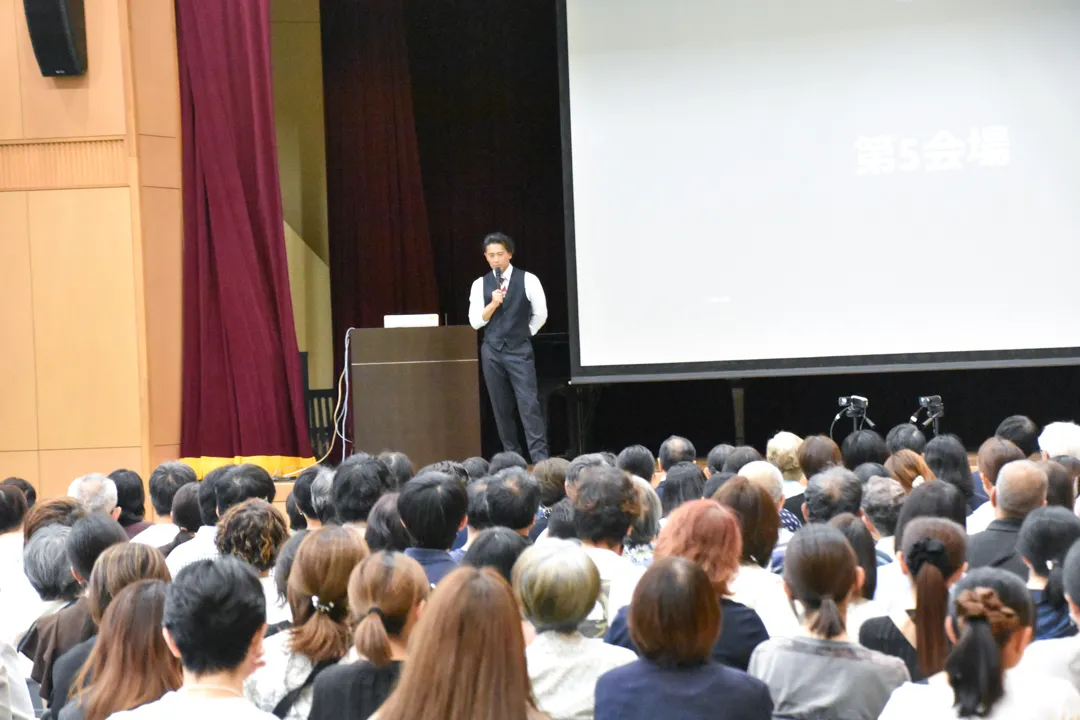 看護学会学術集会[写真]